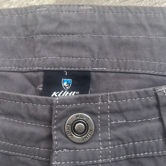 Kuhl Splash 5.5” shorts in gray size 6 - Picture 6 of 8